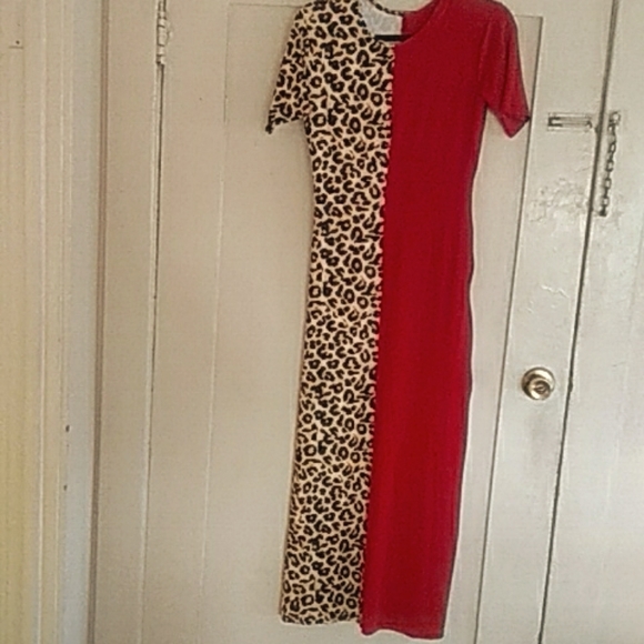 Dresses & Skirts - Red and leopard print maxi dress